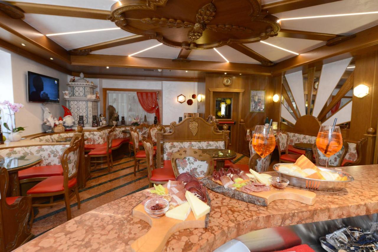 Hotel Sole باسو ديل تونالي المظهر الخارجي الصورة
