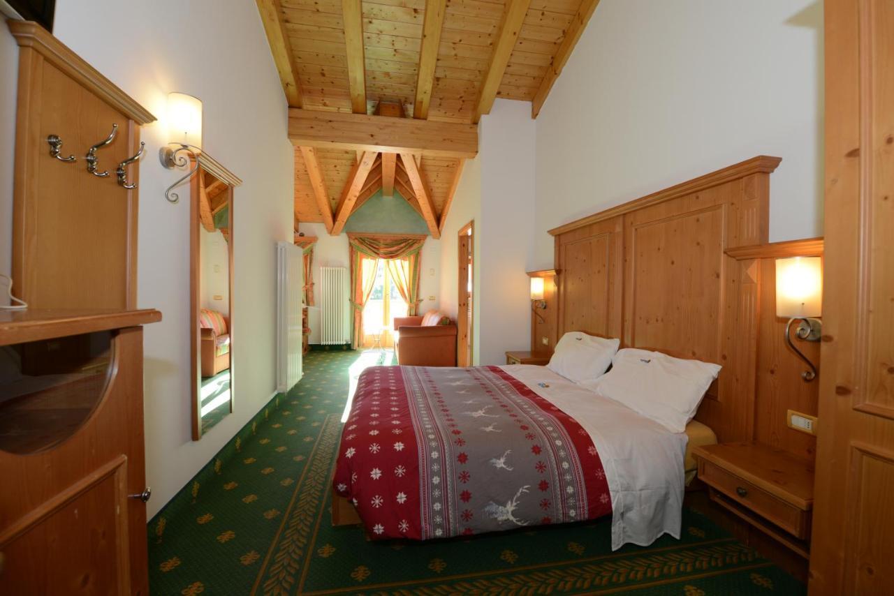 Hotel Sole باسو ديل تونالي المظهر الخارجي الصورة
