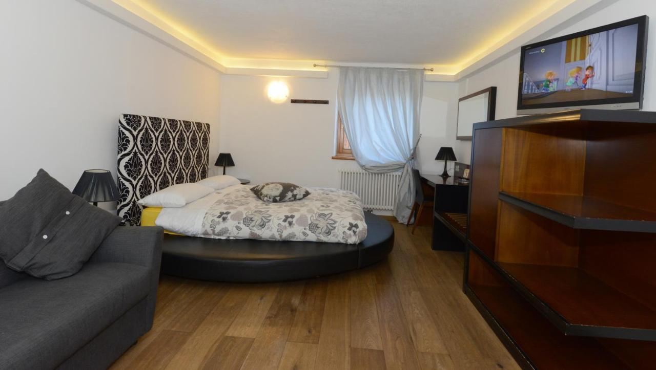 Hotel Sole باسو ديل تونالي المظهر الخارجي الصورة