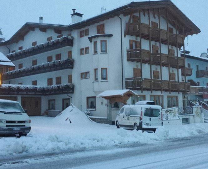 Hotel Sole باسو ديل تونالي المظهر الخارجي الصورة